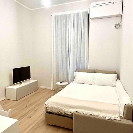 Studio Apartment Near Bocconi Milán Exterior foto