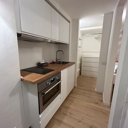 Studio Apartment Near Bocconi Milán Exterior foto