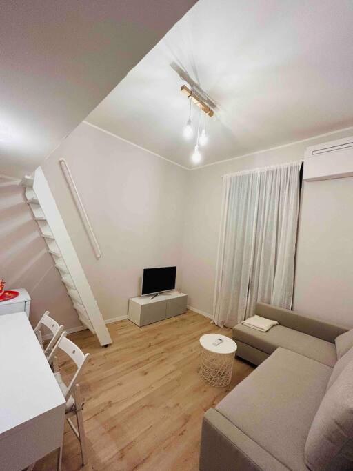 Studio Apartment Near Bocconi Milán Exterior foto